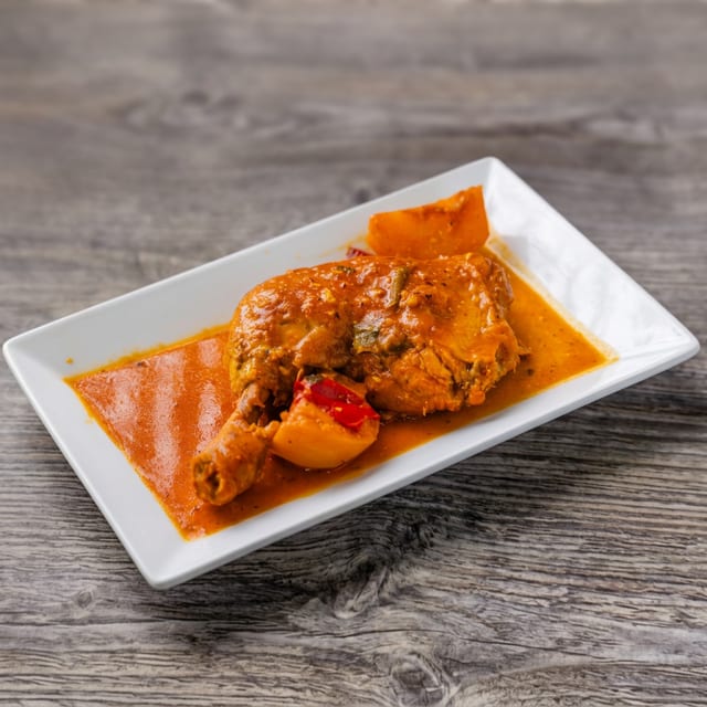 Fricasé De Pollo.